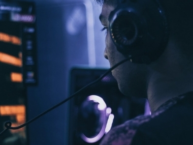 Превью публикации Незрячие геймеры: шутеры, бродилки и стримы вслепую