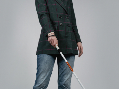 Превью публикации Как правильно оказывать помощь незрячим людям