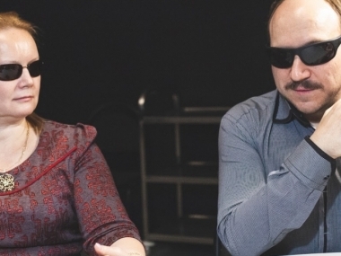 превью публикации Запущена горячая линия по невизуальному использованию смартфонов