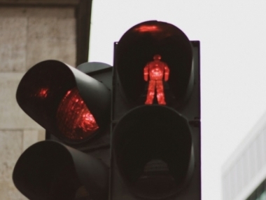 превью публикации В Санкт-Петербурге станет на 437 «говорящих» светофоров больше